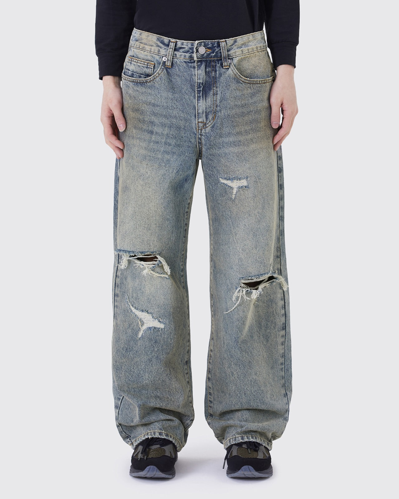 DIRTY WASHED DISTRESSED JEANS_DUSTY BLUE